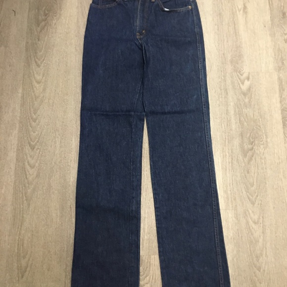 Authentic 1982 Straight Leg Dark Denim Wrangler Jeans - Picture 4 of 6